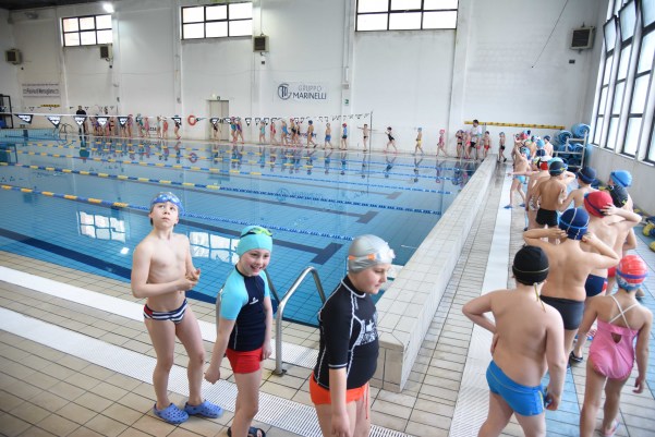 manifestazione piscina 8